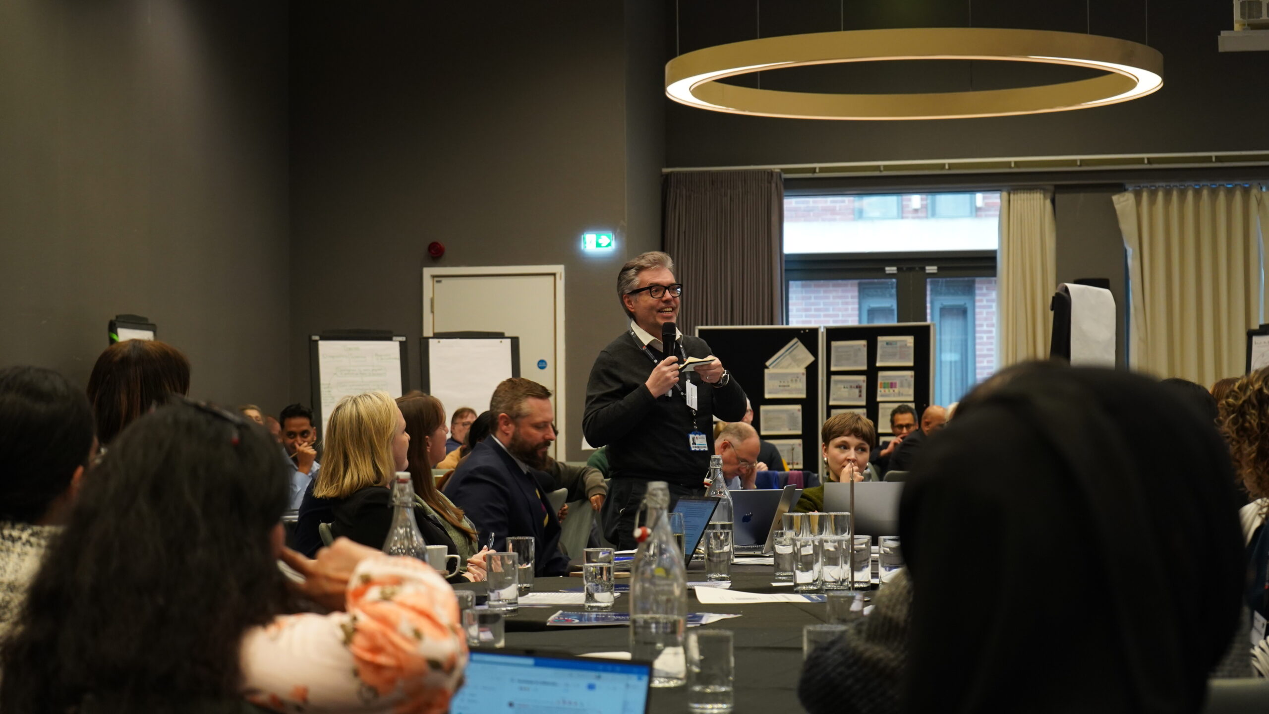 Prof Matthew Broome pitching his group's work